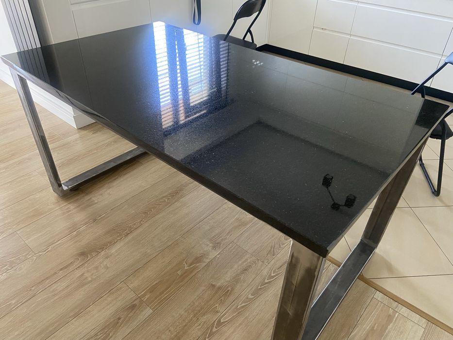stó nierozkladany