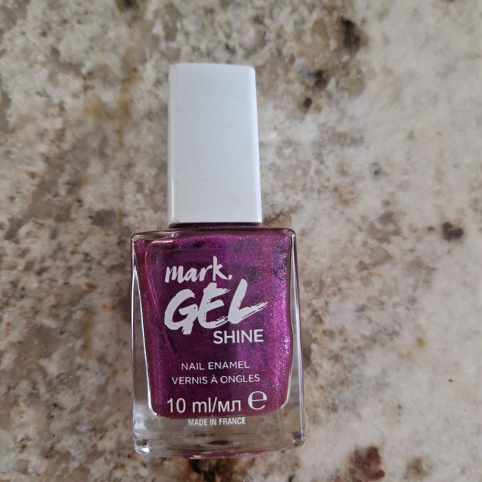 Avon lakier do paznokci mark shine exsposure boost
