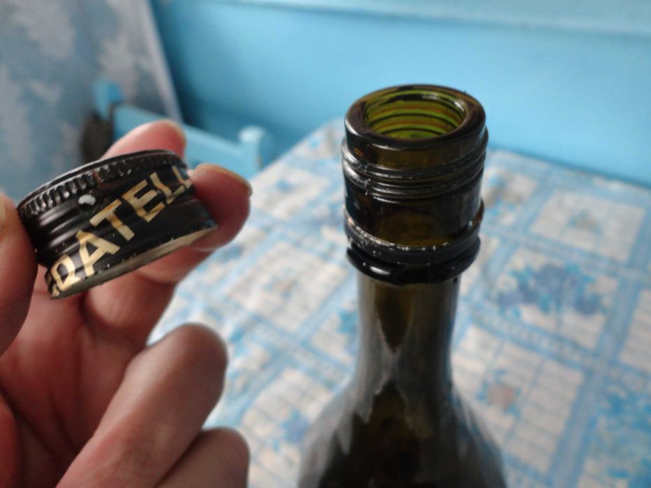 Рідкісна скляна бутилка Fratelly.