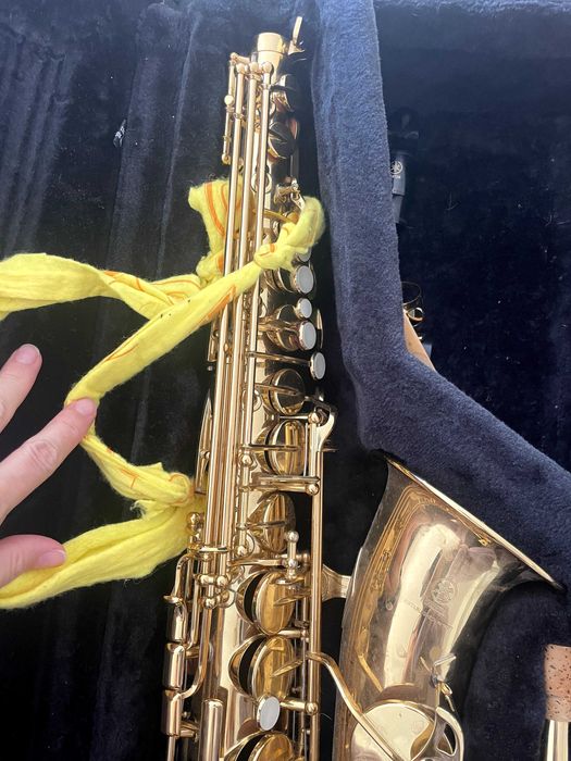Saxofone Alto Yamaha YAS-280 + Estojo