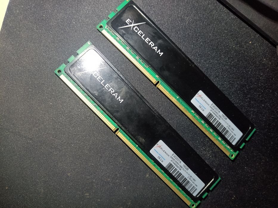 DDR3 16GB (2×8GB) 1600MHz Exceleram