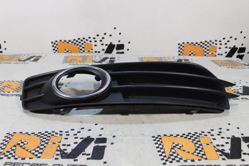 Grelha frente AUDI A3 (8P1)