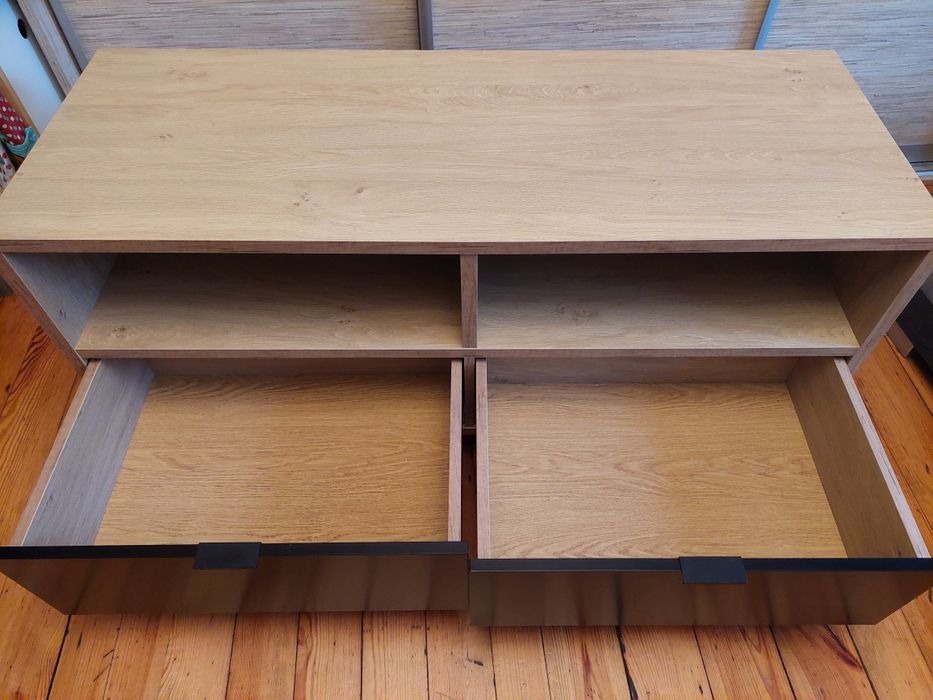 Komoda rtv pod telewizor .