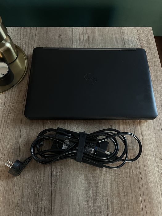 Laptop DELL E5540 i5 + zasiłacz