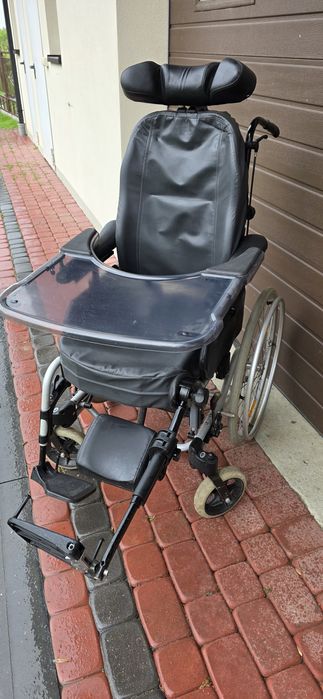 Wózek inwalidzki Invacare Rea
