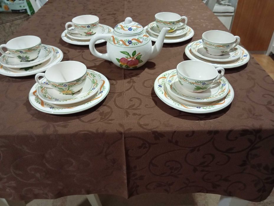 Serviço pequeno almoço