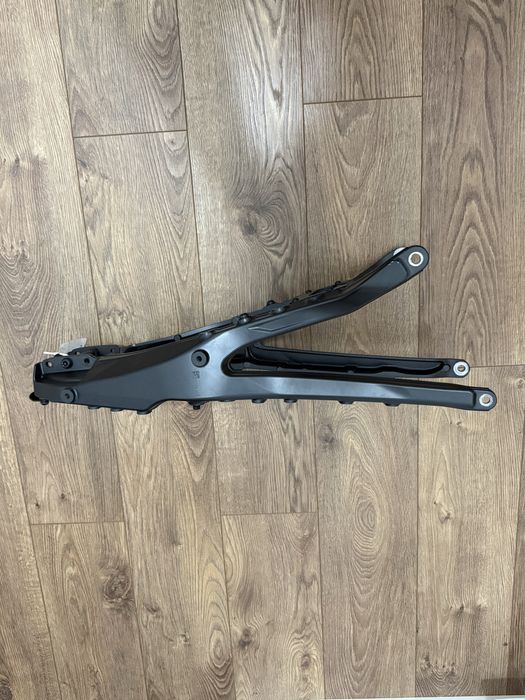 Sub quadro MT09 2025