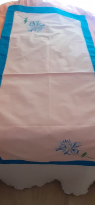 Pano e Guardanapos Antigos Bordados