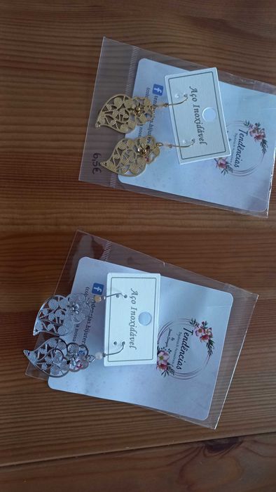 Brincos coração,  novos