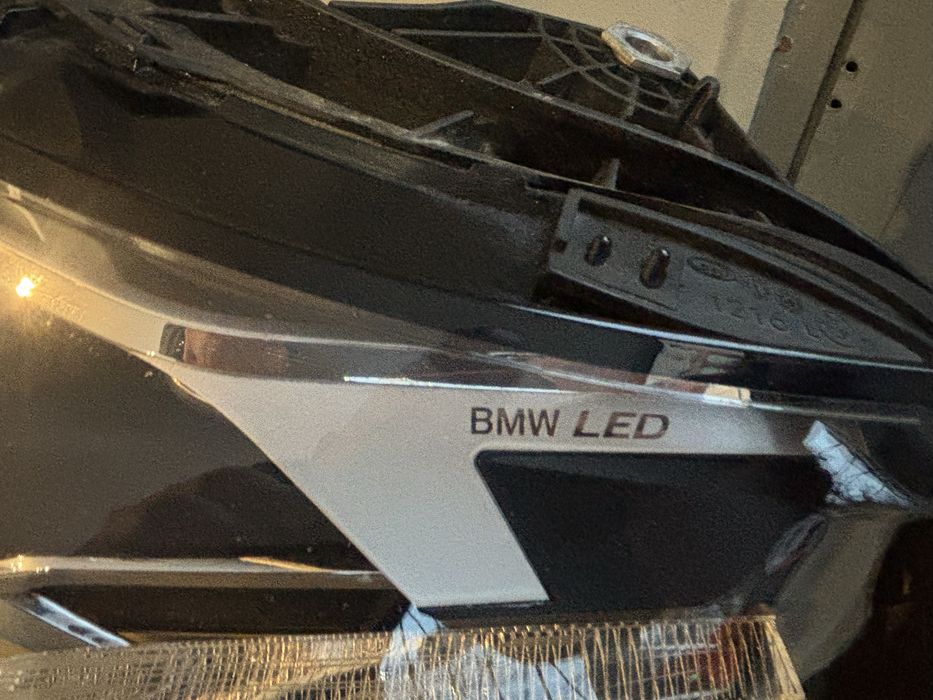BMW 2 G42 M2 G87 GOLD lampa Full Led lewa przód 5A320F3 2021r