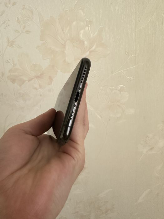 iPhone 11 Pro 64 ГБ