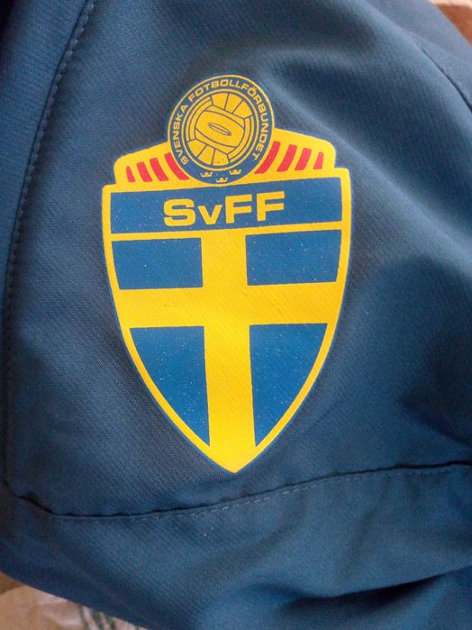 Вітровка-анорак Umbro Швеція