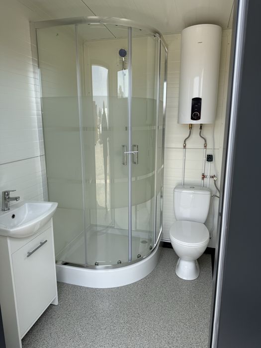 Pawilon kontener łazienka mobilna WC sanitarny prysznic camping