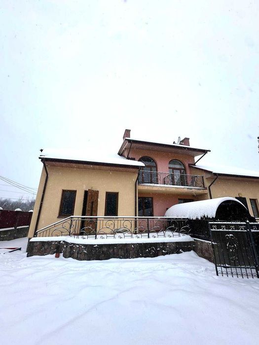 Продаж частини дуплекса бічна Богданівської у Личаківському районі