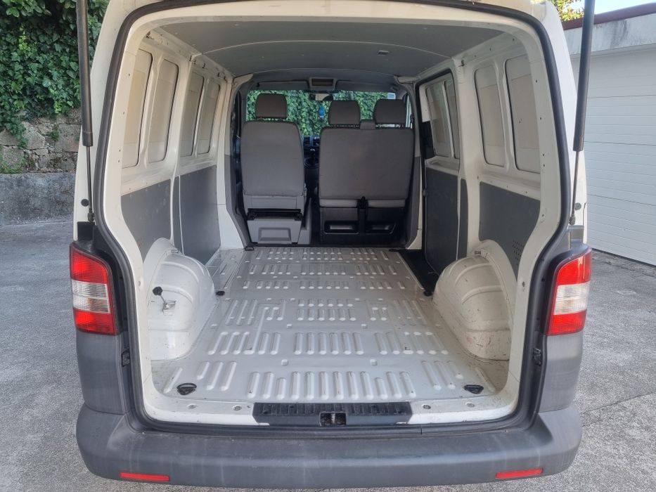 Volkswagen Transporter 2.0TDI 2011