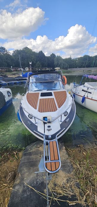 Łódź Sea rey z przyczepą