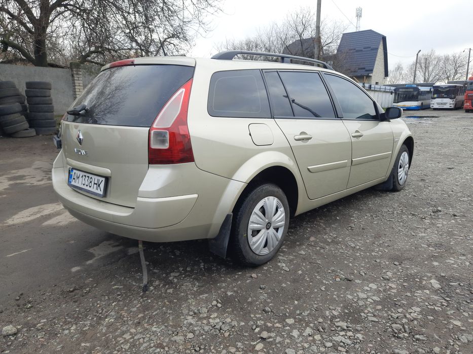 Продам рено мегана2 1,6бенз газ