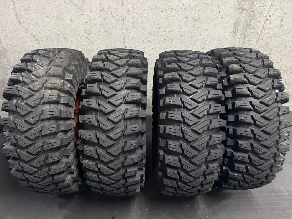 Pneus maxxis trepador 40+ jantes beadlock 17