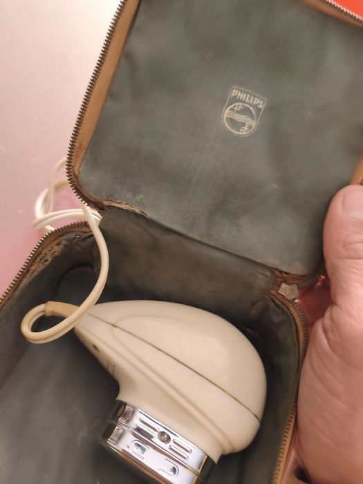 Barbeador  Philips antiga