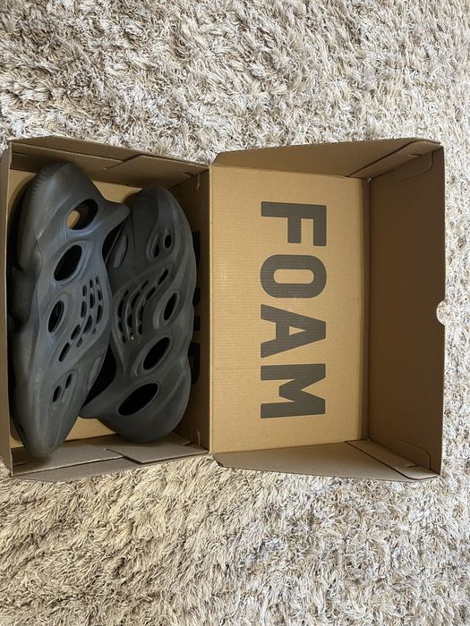 Adidas Yeezy Foam RNR