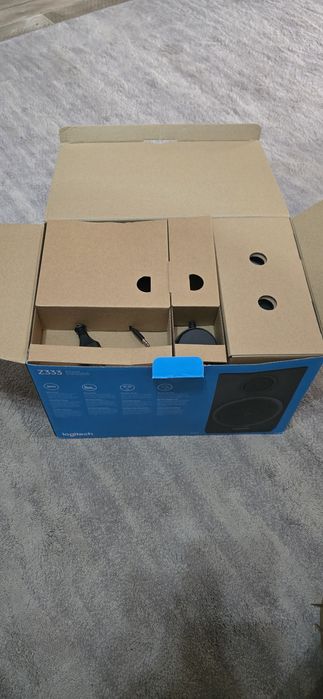 Sistema de Som 2.1 Logitech Z333 – 80W