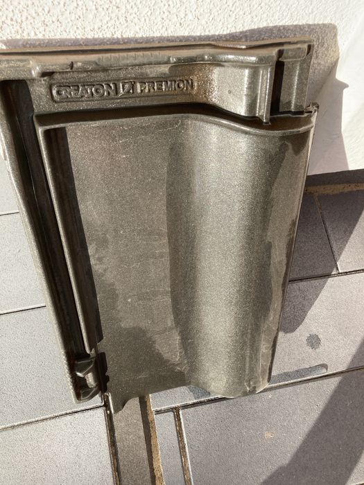 Dachowka ceramiczna Creaton premion Łupek szary kryształ