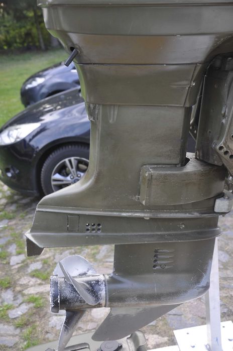 Evinrude 40 km- rumpel krotka stopa,bak,  z demobilu USA ARMY
