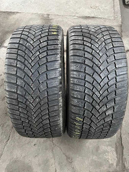 235/40R19 dwie opony zimowe Bridgestone