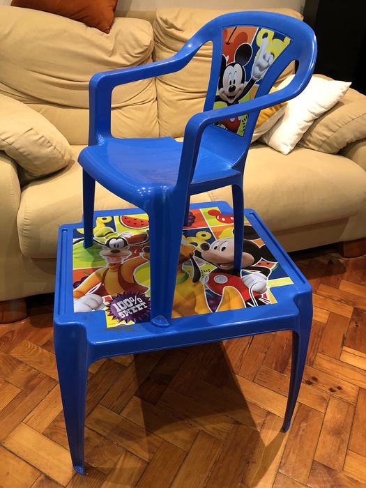 Mesa + Cadeira do Mickey Mouse