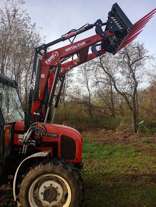 Firma Art-Tur Ładowacz czołowy Tur 5 samopoziom odciągi euro ramka