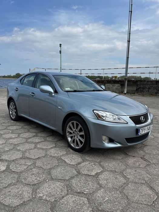 Lexus IS Lexus is 220D
