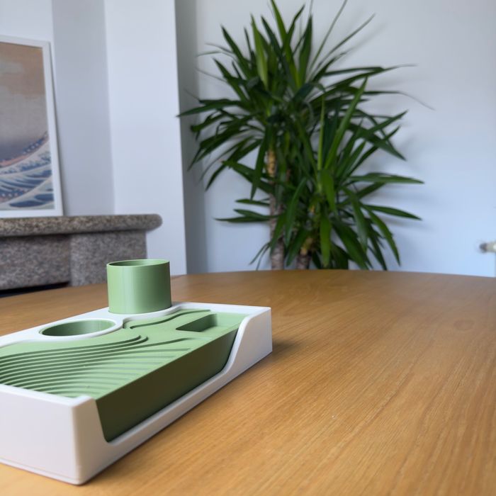 Strata Desk Organizer