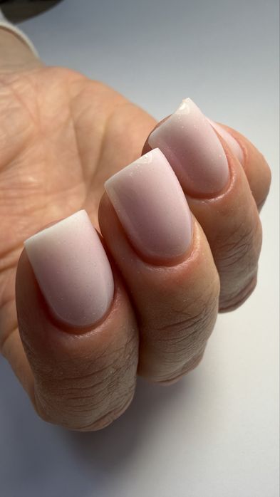 Манікюр Дніпро Центр