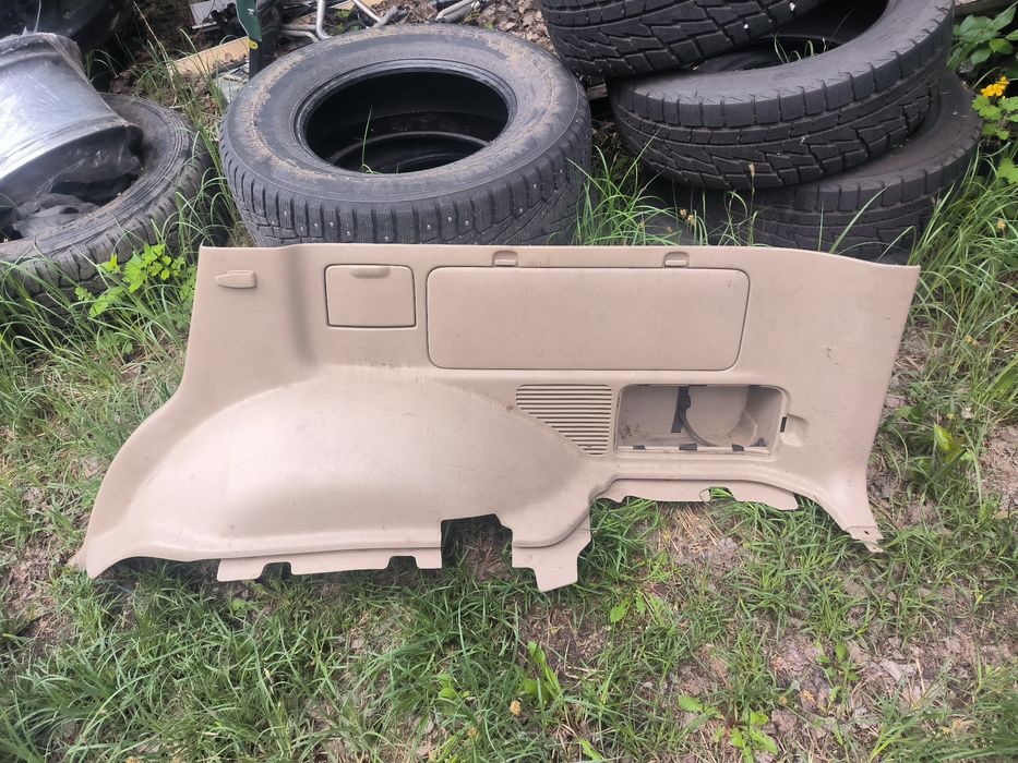 Задние карты land cruiser 100 lx470