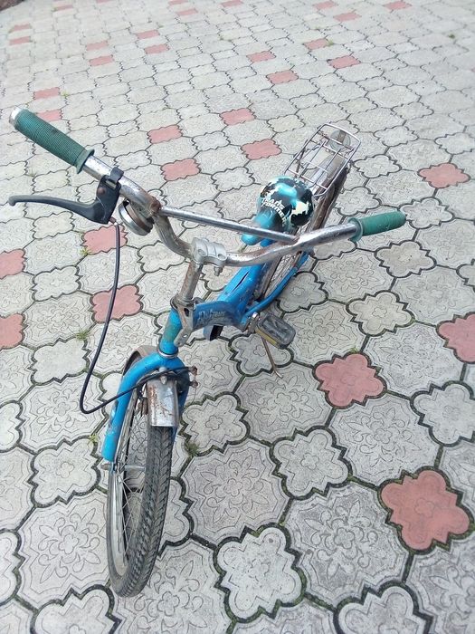 Дитячий велосипед.