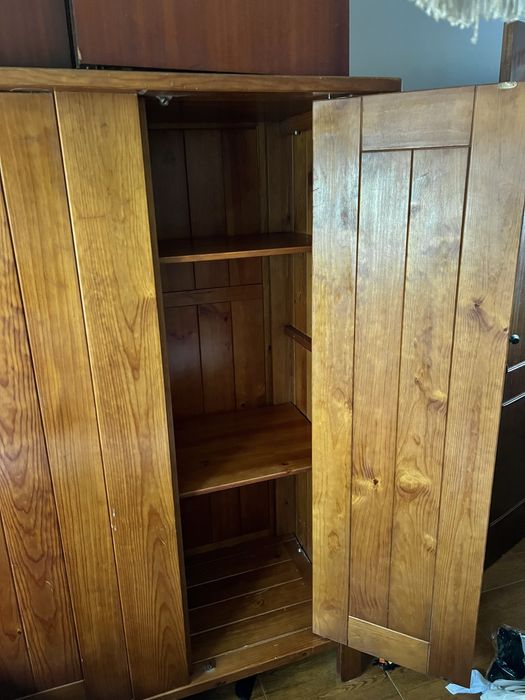 Armário/ Roupeiro 3 Portas