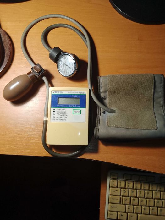 Продам тонометр в рабочем состоянии.