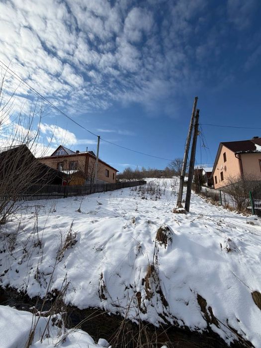 Продається земельна ділянка з краєвидом на гори