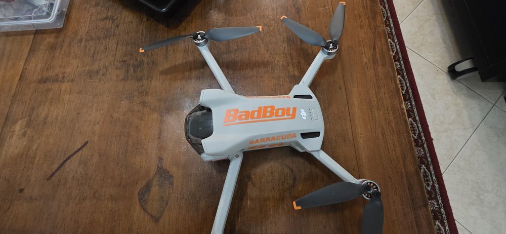 DJI Mini 3 como novo , poucos voos