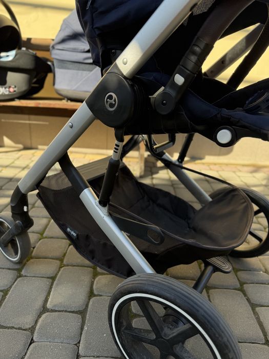 Cybex balios s lux 2024