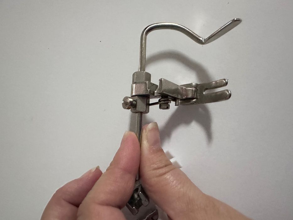 Vendo máquina de costura industrial Jack A7