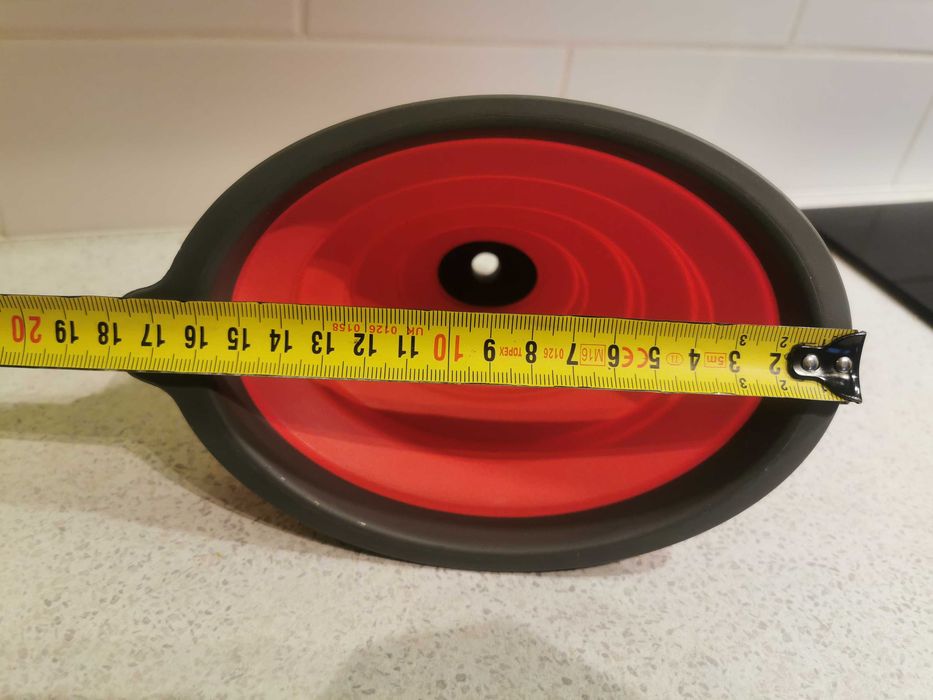 Silikonowy składany lejek 4,5–15cm, średnica 10-15cm, czerwony
