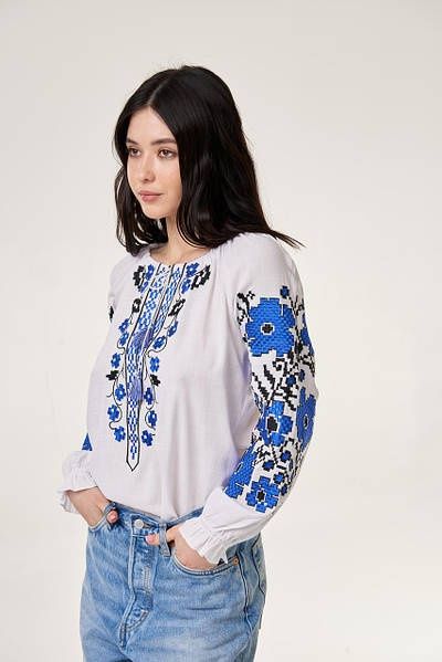 Розпродаж! Натуральна жіноча вишиванка "квіти" S, M, L