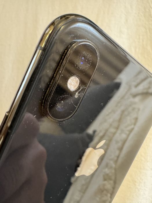 iPhone Xs 64Gb em bom estado