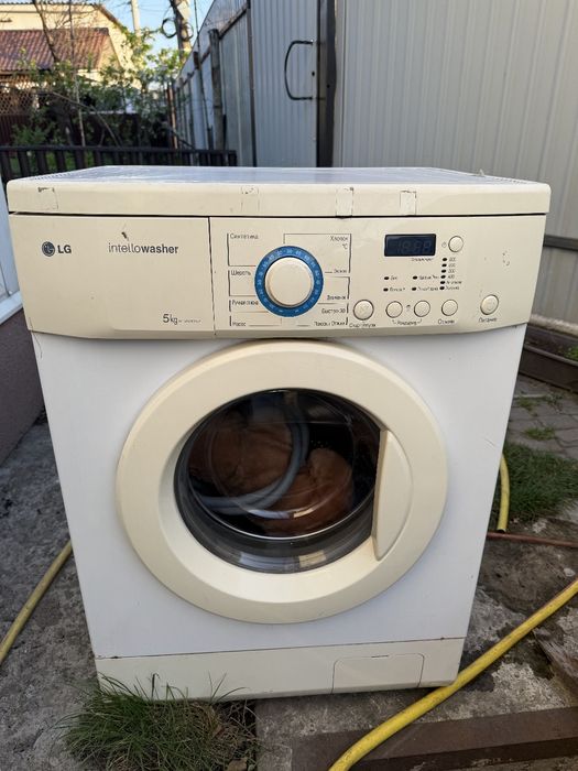 Продам пральну машину на запчастини