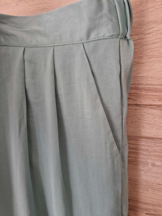 Spodnie typu Palazzo, zielone, nowe, Bon Prix rozm. 42