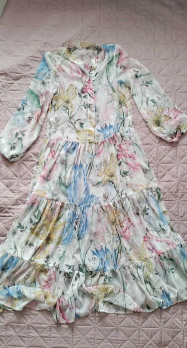 Повітряна сукня H&M у квітковий принт S/M