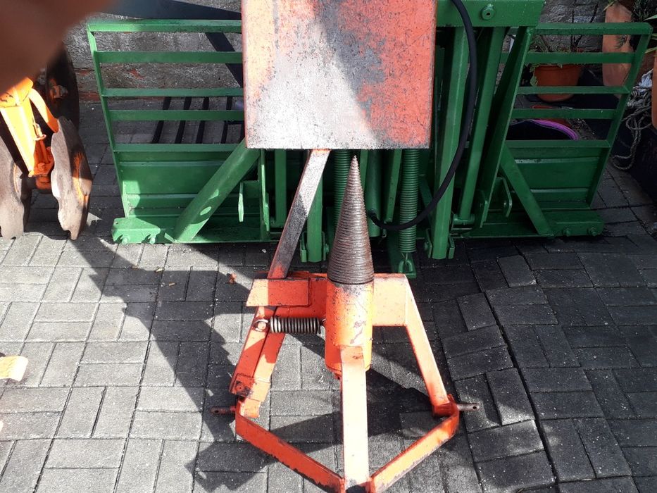 Rachador de fuso para trator