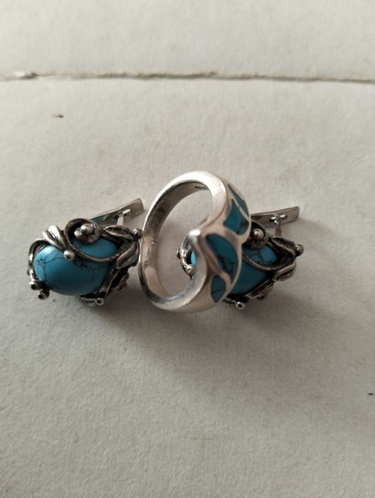 Серьги и кольцо бирюза,серебро .