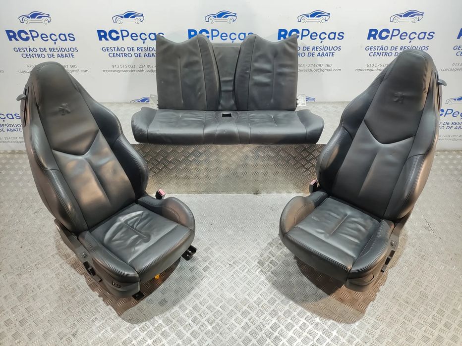 Conjunto de bancos em pele Peugeot RCZ com memória e aquecidos